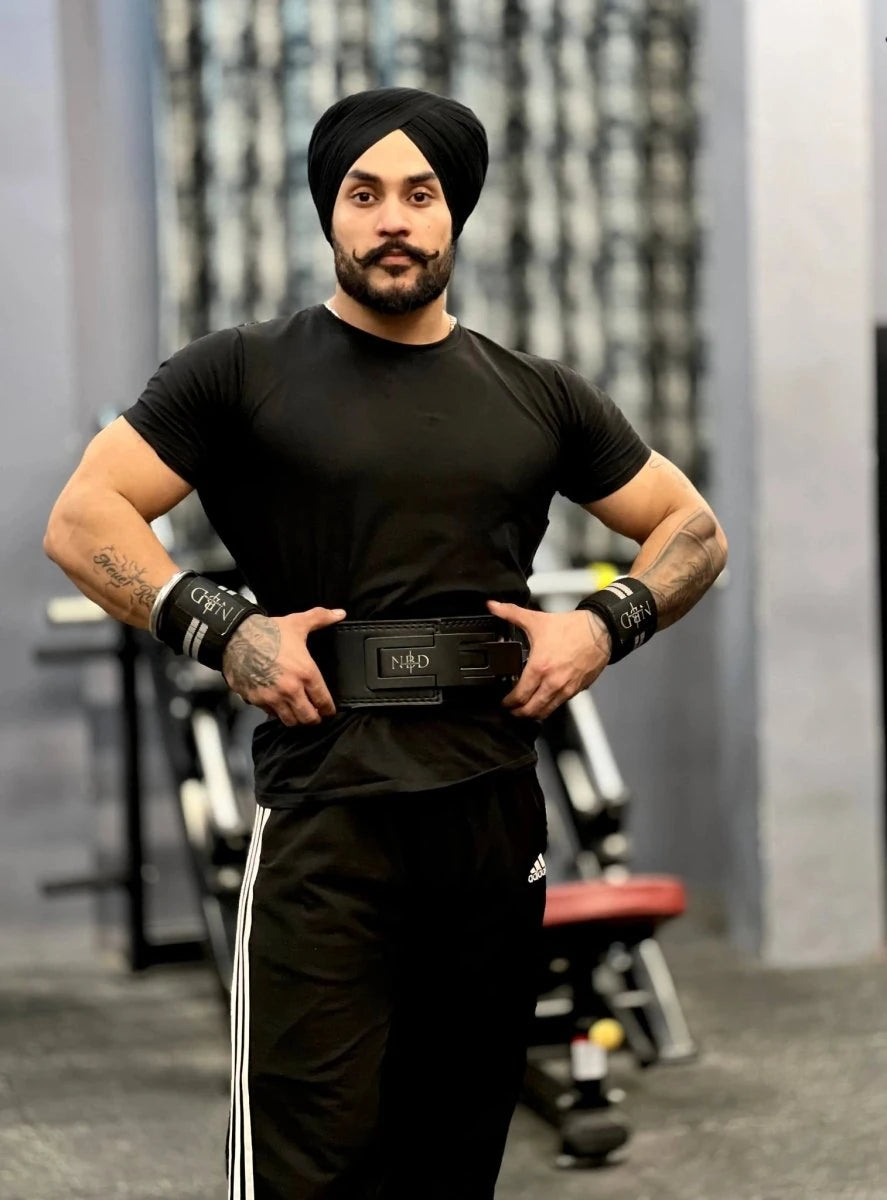NBD NBD 13mm Premium Leather Powerlifting Belt + 7mm Knee Sleeves – Ultimate Lifting Combo lifestyle action shot - 13mm power